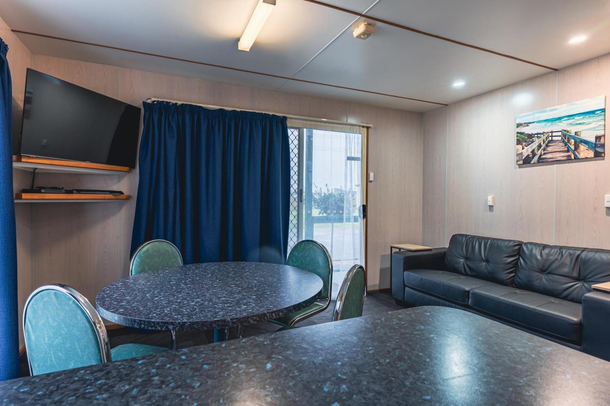 Big4 Tassie Getaway Park Ulverstone Exterior foto